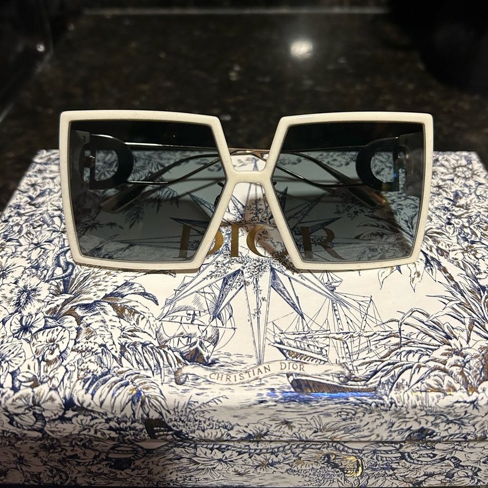 Dior sunglasses